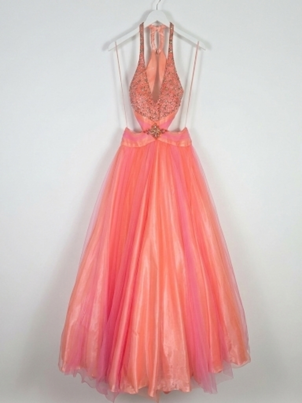 Mac Duggal‎ Coral-Peach Halter Tulle Ball Gown - Picture 4 of 11